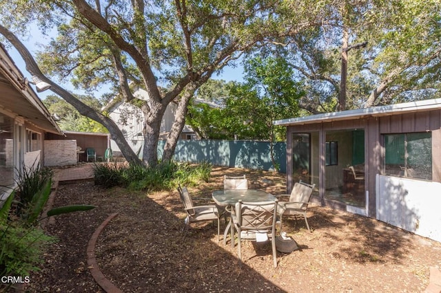 1330 Fern Oaks Dr, Santa Paula, CA 93060 - view of yard with outdoor dining space