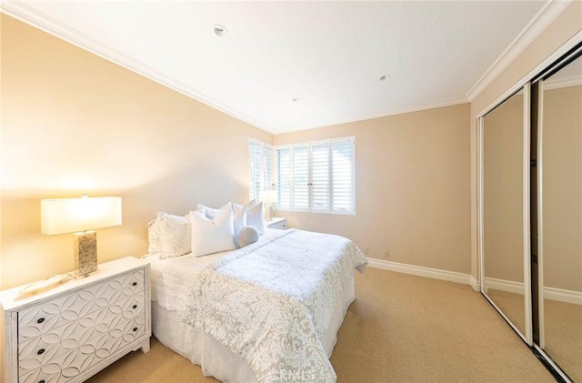 3 Harbor Ridge Dr, Newport Beach, CA 92660 - bedroom featuring crown molding, a closet, and light colored carpet