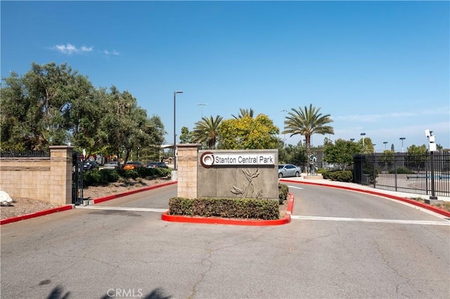 10546 Royal Oak Way, Stanton, CA 90680 - community sign featuring uncovered parking