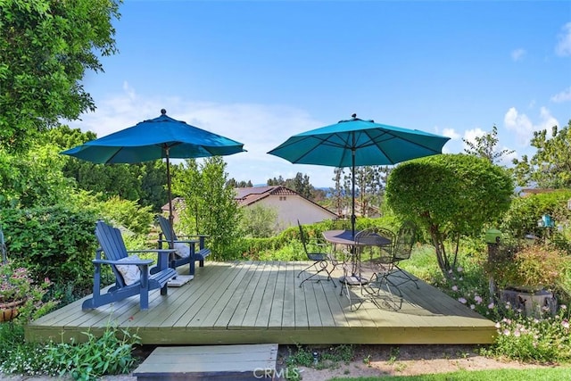 10830 Orchard View Ln, Riverside, CA 92503 - deck featuring outdoor dining area