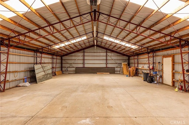30771 Fox Ridge Ct, Tehachapi, CA 93561 - garage featuring metal wall