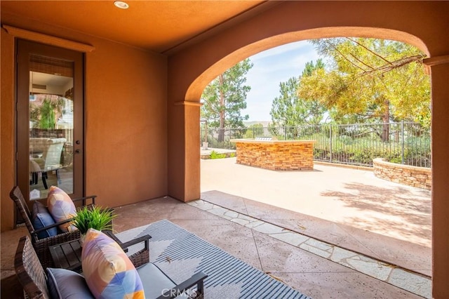 15 Basilica Pl, Ladera Ranch, CA 92694 - view of patio / terrace featuring exterior kitchen
