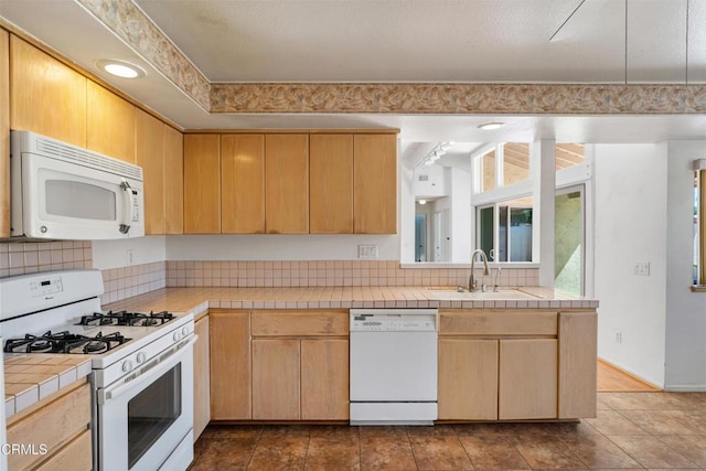 10215 Alexandria St, Ventura, CA 93004 - photo 20