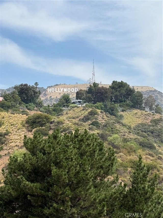 2838 Lambert Dr, Los Angeles, CA 90068 - mountain view