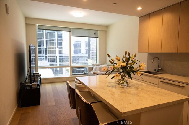 877 Francisco St Unit 1105, Los Angeles, CA 90017 - photo 24