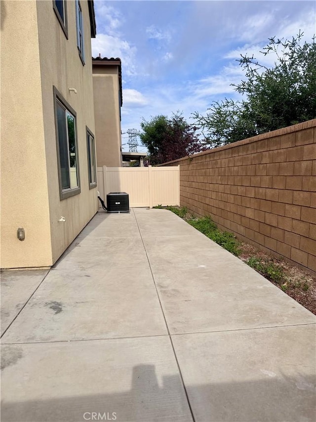 3126 E Painted Crescent St, Ontario, CA 91762 - photo 19