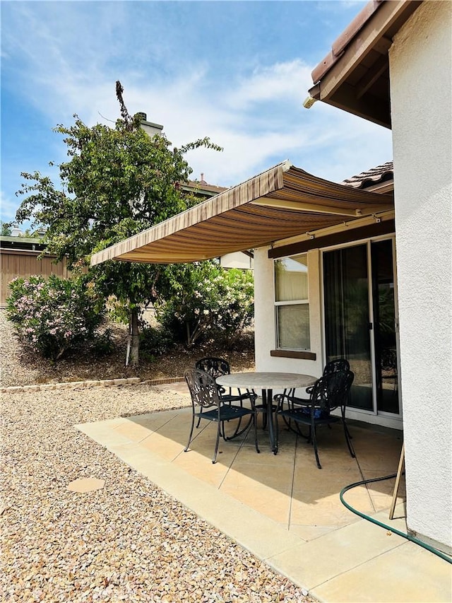 35419 El Diamante Dr, Wildomar, CA 92595 - view of patio featuring outdoor dining area
