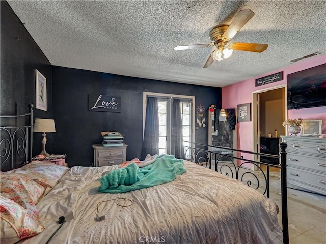 20715 Teton Rd, Apple Valley, CA 92308 - bedroom with a textured ceiling, a ceiling fan, and access to exterior