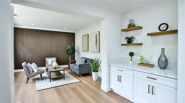 53 Via Armilla, San Clemente, CA 92673 - sitting room featuring ornamental molding, light wood finished floors, and recessed lighting