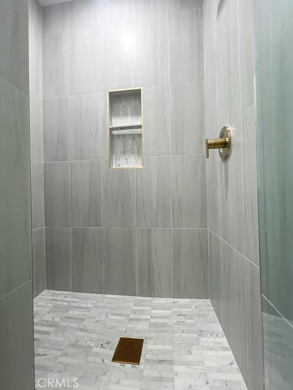 53 Via Armilla, San Clemente, CA 92673 - bathroom with a tile shower