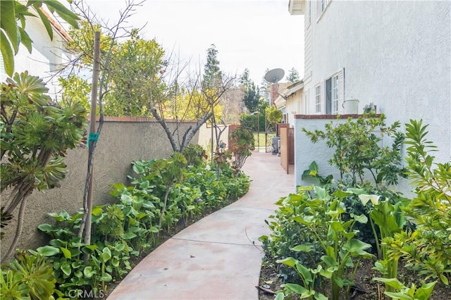29515 Weeping Willow Dr, Agoura Hills, CA 91301 - view of yard