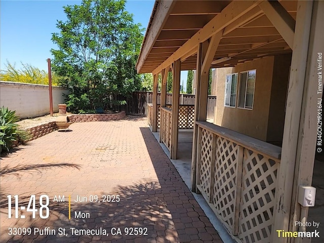 33099 Puffin St, Temecula, CA 92592 - fenced backyard with a patio