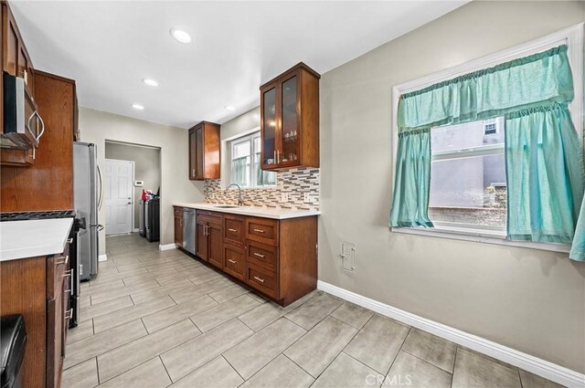 9406 S Harvard Blvd, Los Angeles, CA 90047 - photo 11