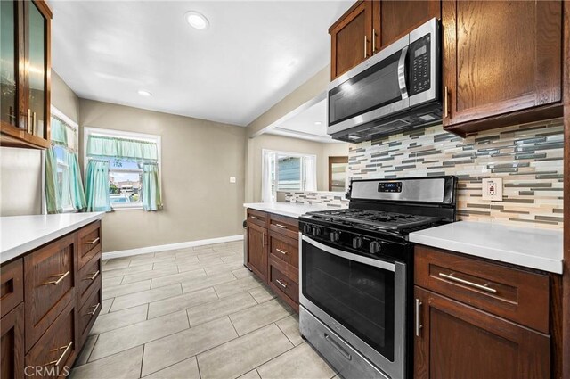 9406 S Harvard Blvd, Los Angeles, CA 90047 - photo 17