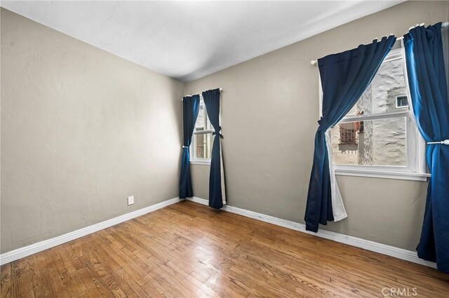 9406 S Harvard Blvd, Los Angeles, CA 90047 - photo 18