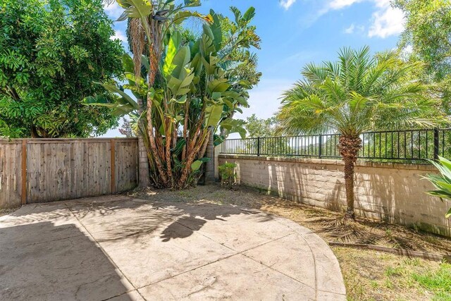 1049 Boulder Pl, Oceanside, CA 92057 - photo 47