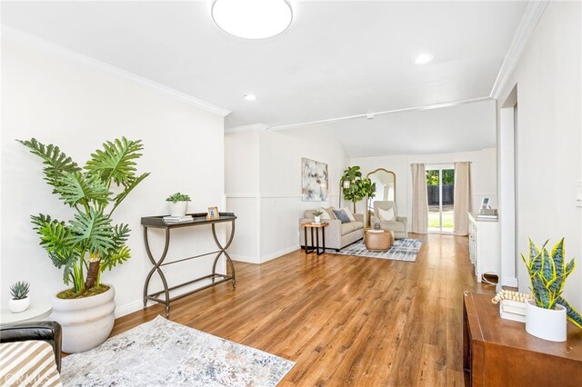 18165 Sharon Cir, Yorba Linda, CA 92886 - living area featuring wood finished floors, crown molding, and recessed lighting