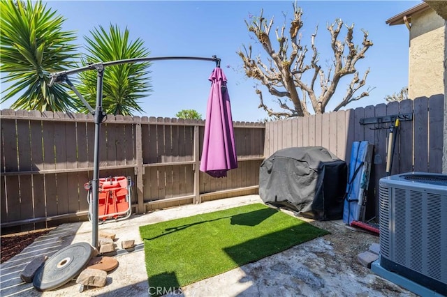 8568 Century Blvd Unit B, Paramount, CA 90723 - view of yard with central air condition unit