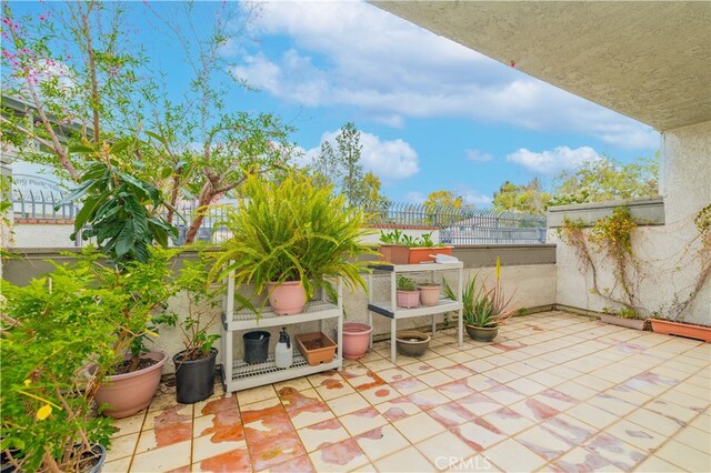 7 Town And Country Rd, Phillips Ranch, CA 91766 - photo 5