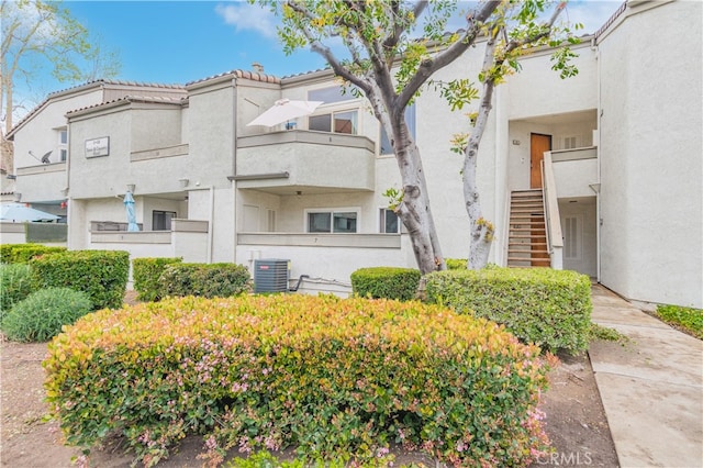 7 Town And Country Rd, Phillips Ranch, CA 91766 - photo 1