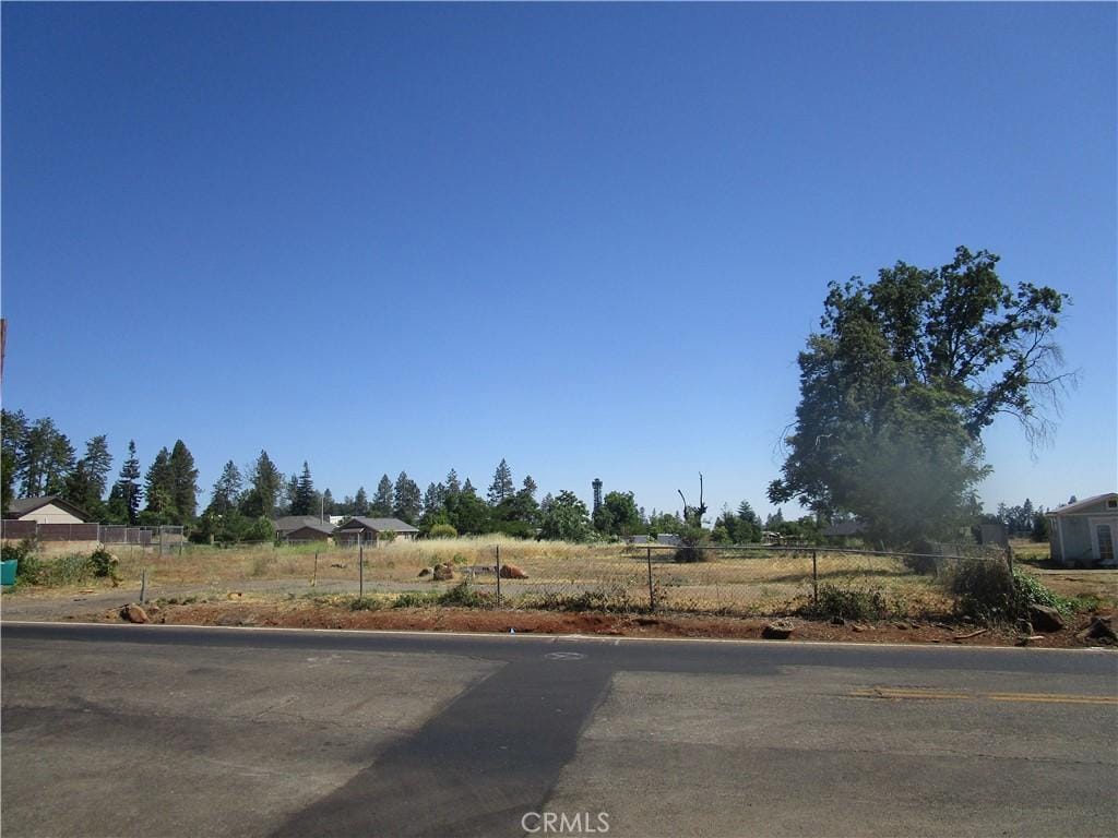 5929 Oliver Rd, Paradise, CA 95969