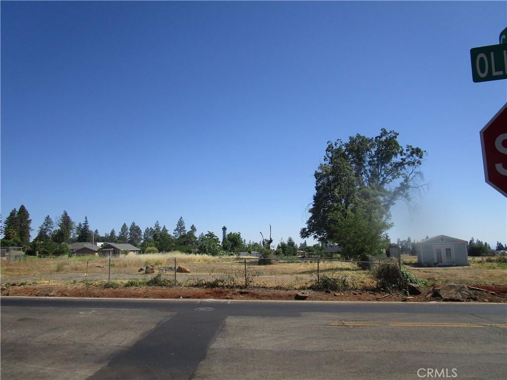 5929 Oliver Rd, Paradise, CA 95969