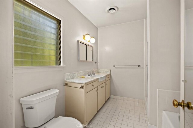 85 S San Rafael Ave, Pasadena, CA 91105 - full bath featuring vanity, toilet, tile patterned flooring, and a tub