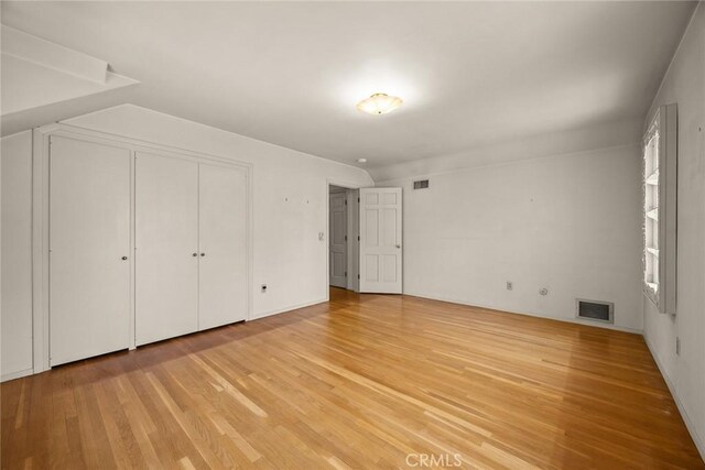 85 S San Rafael Ave, Pasadena, CA 91105 - unfurnished bedroom with light wood-style flooring