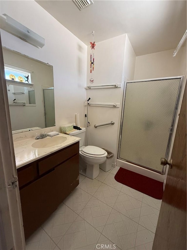 72400 El Paseo Dr Unit 29, Palms, CA 92277 - full bath with vanity and a stall shower