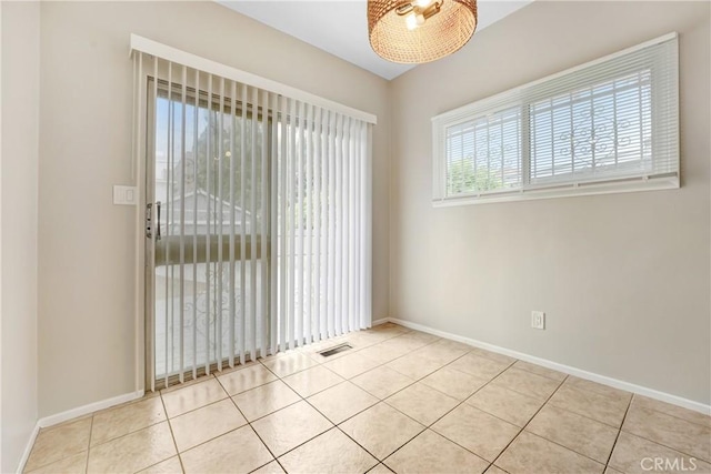 142 S Ardmore Ave, Los Angeles, CA 90004 - tiled spare room with baseboards