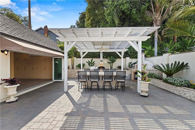 645 Glenmore Blvd, Glendale, CA 91206 - fenced backyard with a pergola and a patio