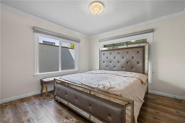645 Glenmore Blvd, Glendale, CA 91206 - bedroom with wood finished floors, baseboards, and crown molding