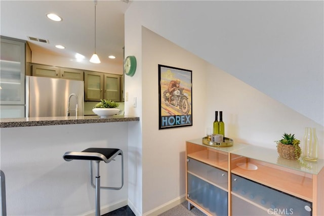 796 Via Colinas, Thousand Oaks, CA 91362 - kitchen featuring freestanding refrigerator, recessed lighting, baseboards, decorative light fixtures, and a sink