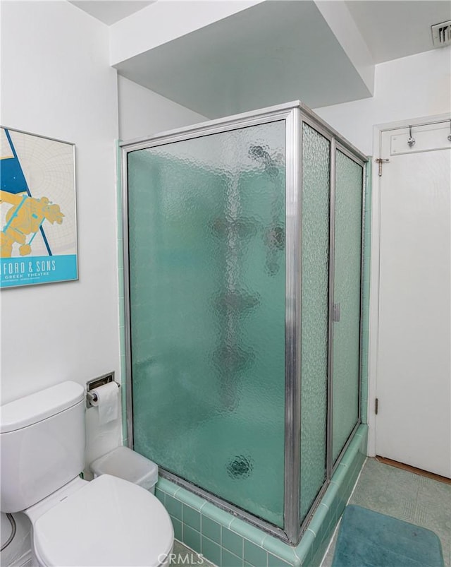 16733 Archwood St, Van Nuys, CA 91406 - full bathroom with a stall shower and toilet