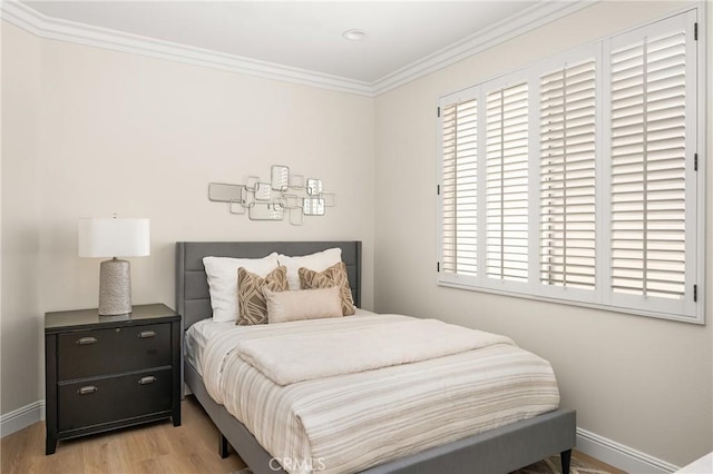 14 Celonova Pl, Lake Forest, CA 92610 - bedroom featuring light wood-style flooring and crown molding