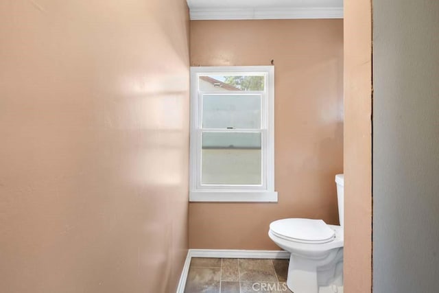 11073 Andrews St, South El Monte, CA 91733 - bathroom with toilet and crown molding