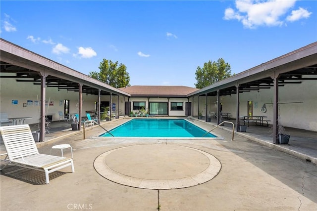 2011 W Katella Ave Unit 17, Anaheim, CA 92804 - community pool with a patio