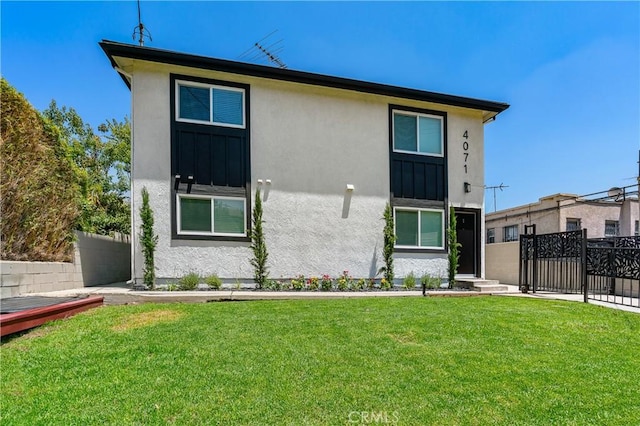 4071 Melrose Ave Unit 1, Los Angeles, CA 90029 - view of front of home featuring stucco siding