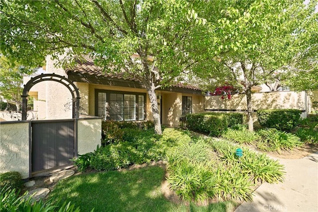1202 Monte Sereno Dr, Thousand Oaks, CA 91360 - view of yard