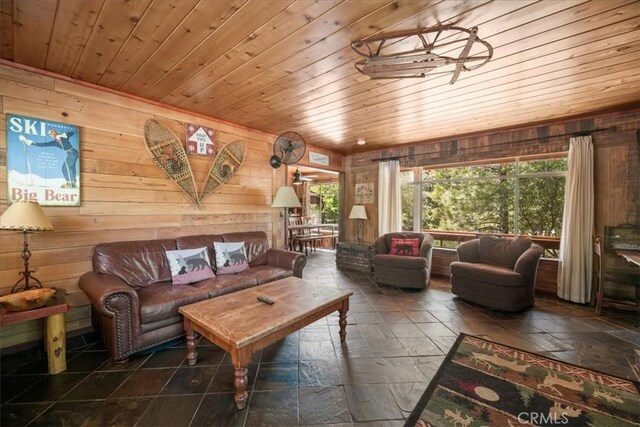 39989 Hillcrest Dr, Big Bear Lake, CA 92315 - photo 4