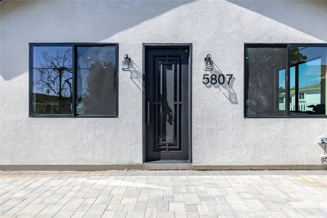 5805 Bucknell Ave, Valley Village, CA 91607 - photo 34