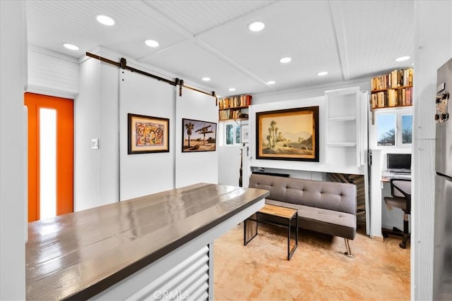 84951 Amboy Rd Unit 29, Palms, CA 92277 - building lobby featuring recessed lighting