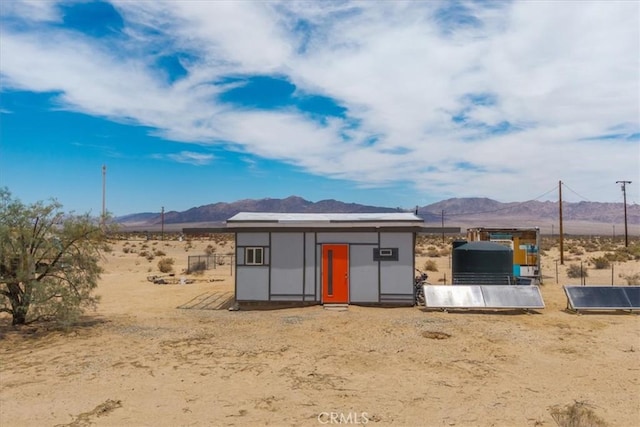 84951 Amboy Rd Unit 29, Palms, CA 92277 - rear view of house featuring a mountain view