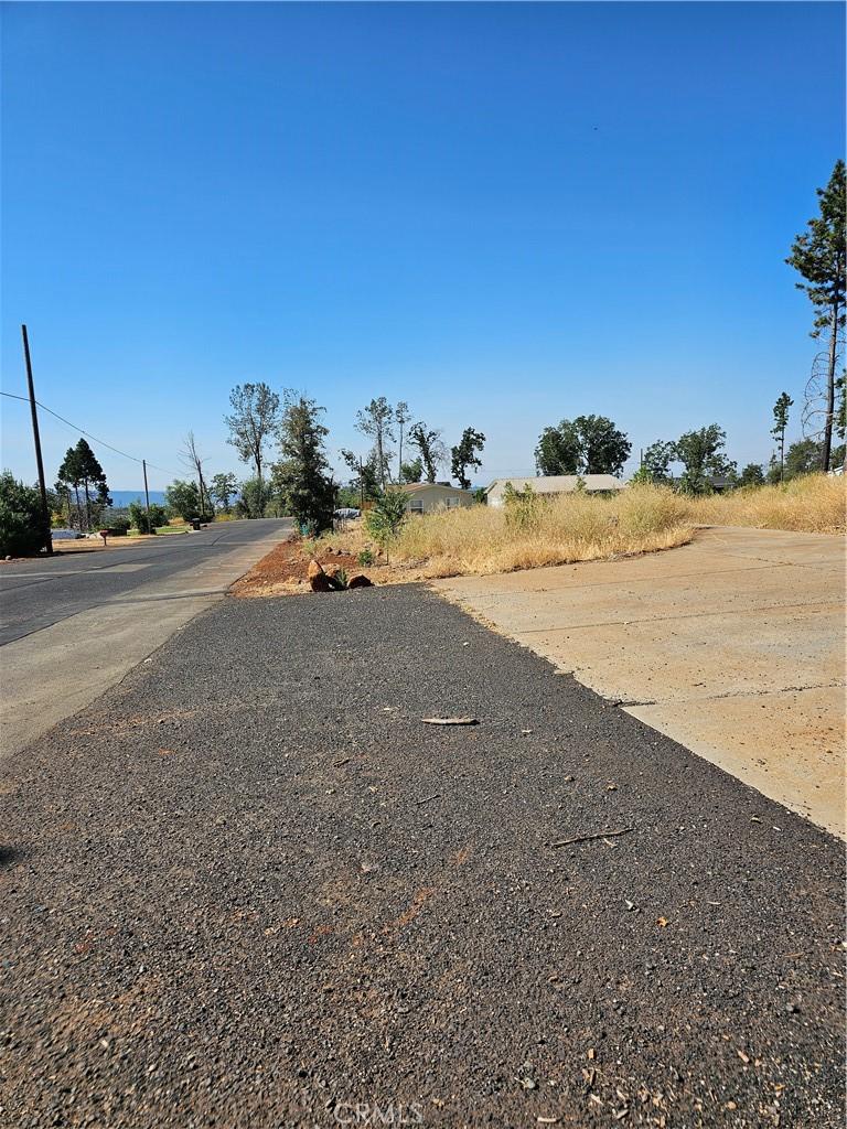 5217 Parkway Dr, Paradise, CA 95969