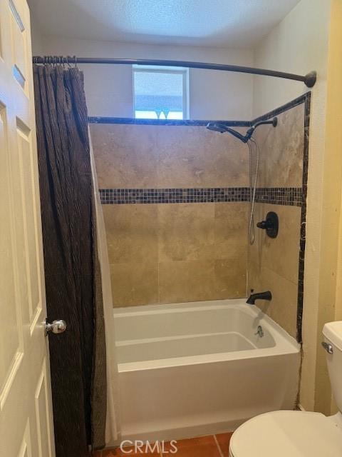 19 Softwind, Aliso Viejo, CA 92656 - bathroom with shower / tub combo with curtain and tile patterned flooring