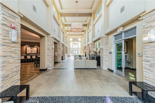 6611 Eucalyptus Ave, Chino, CA 91710 - community lobby with a high ceiling