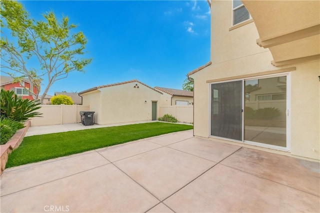 6611 Eucalyptus Ave, Chino, CA 91710 - view of patio / terrace