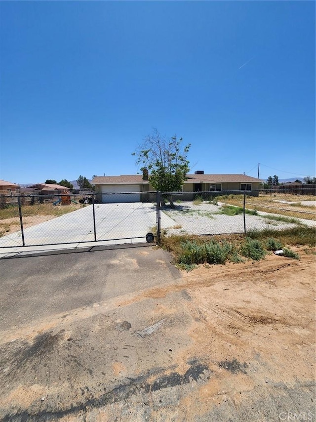 15225 Ramona Rd, Apple Valley, CA 92307 - photo 5