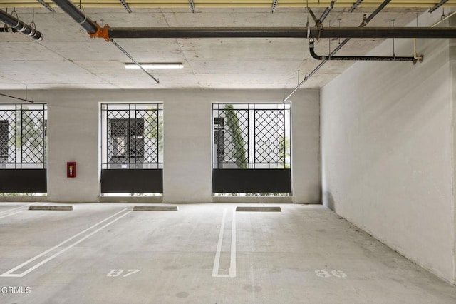 2850 Wagon Wheel Rd Unit 302, Oxnard, CA 93036 - view of parking deck
