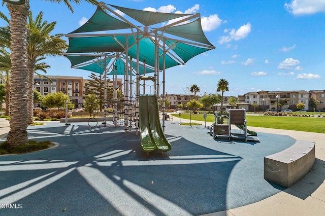 2850 Wagon Wheel Rd Unit 302, Oxnard, CA 93036 - view of playground featuring a residential view